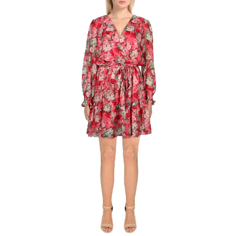 Women's Seasonal Apparel Gabby Skye Womens Chiffon Floral Fit & Flare Dress