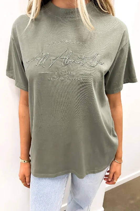 Women's Chic Outerwear Attire Classic Tee Khaki