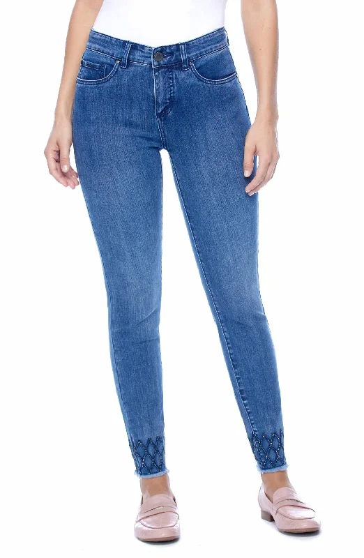 Women's Trendy Outfit Christina Ankle Jean In Dark Denim