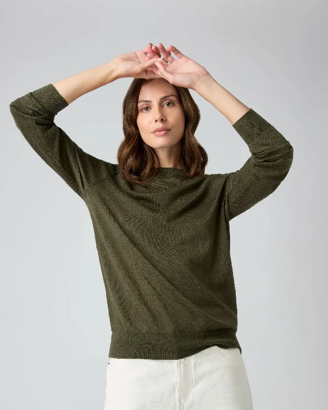 Comfortable Women's Attire Women's Fine Gauge Cashmere Round Neck Sweater Montana Green