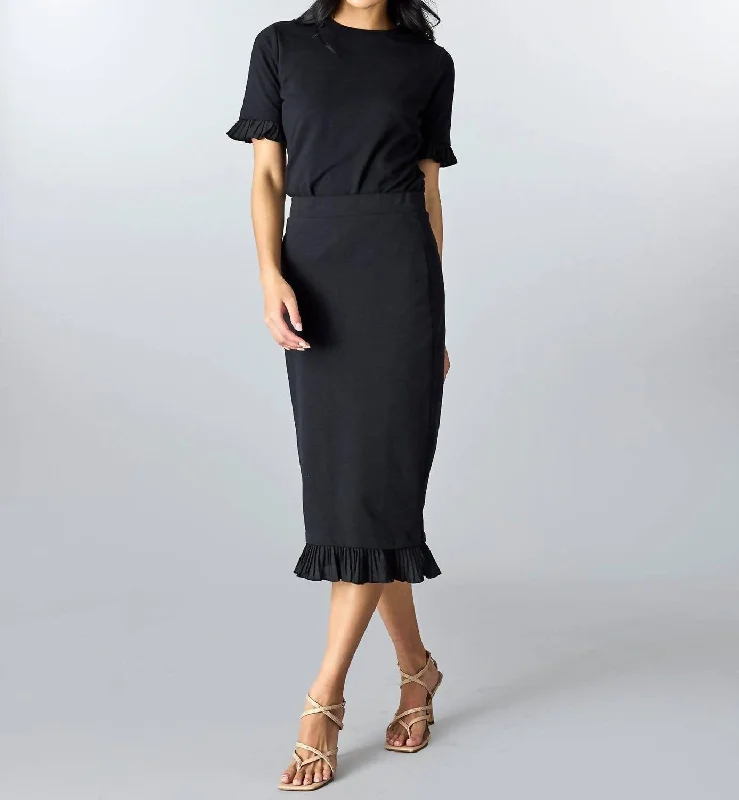 Fashion-Forward Women's Clothing Straight Skirt In Spotlight