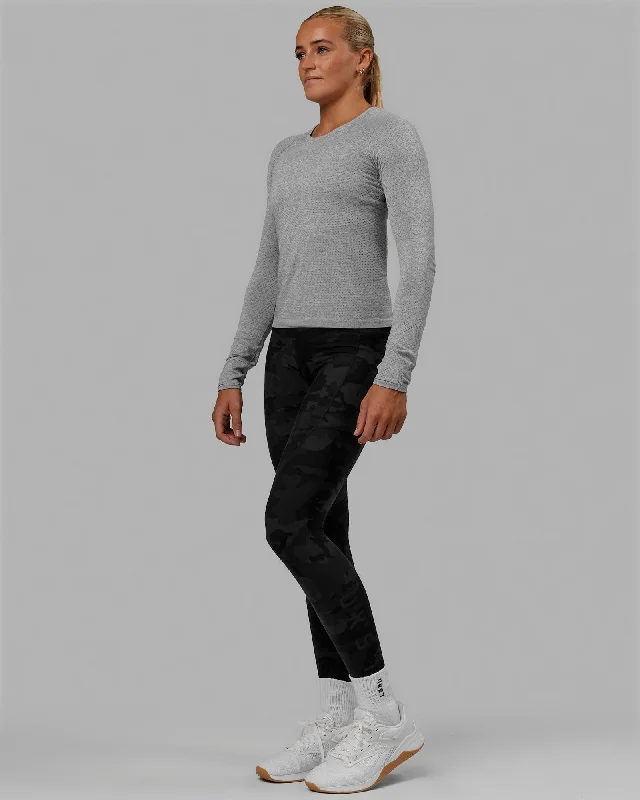 Online Boutiques Best AeroFLX+ Seamless Long Sleeve Tee - Light Grey Marl