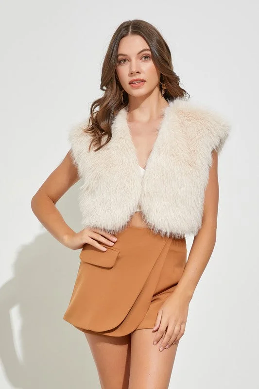 Women's Seasonal Apparel Faux Fur Vest