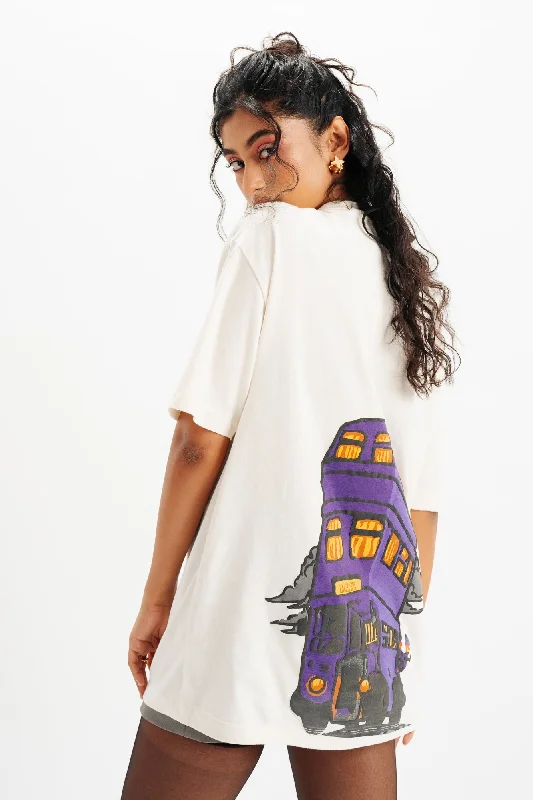 Women's Vintage-Inspired Outfit Knight Oversized Tees