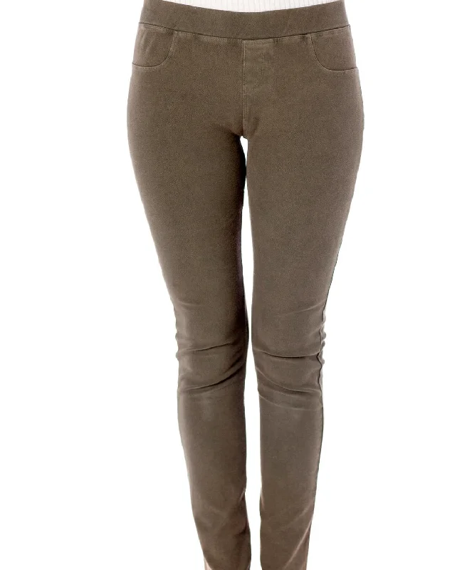 Charming Women's Garments Capri Jeggings In Army